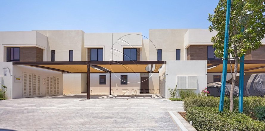 2 bedrooms Townhouse on the Yas Island, UAE No. 91324