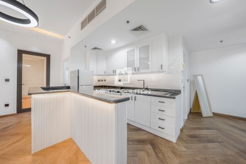 Квартира с 2 спальнями в Shams, ОАЭ №78825 3