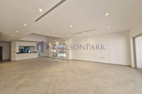 3 bedrooms Villa in Doha, Qatar No. 58462 6