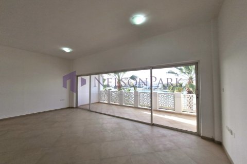 3 bedrooms Villa in Doha, Qatar No. 58462 8