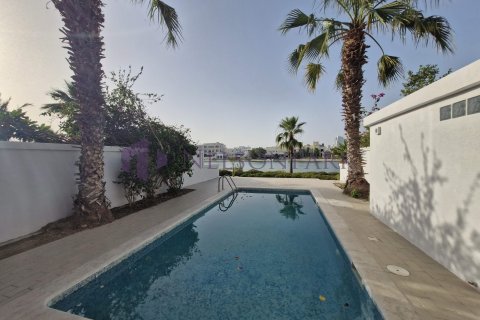 3 bedrooms Villa in Doha, Qatar No. 58462 7