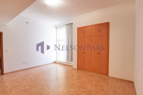 3 bedrooms Apartment in Doha, Qatar No. 58473 5