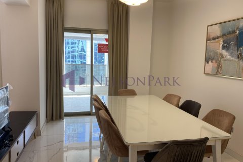 4 bedrooms Apartment in Doha, Qatar No. 58472 2