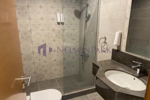 4 bedrooms Apartment in Doha, Qatar No. 58472 13