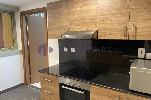 4 bedrooms Apartment in Doha, Qatar No. 58472 7