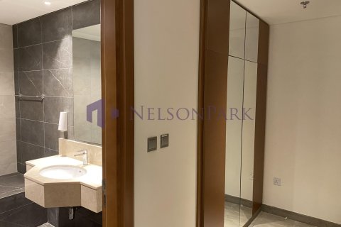 4 bedrooms Apartment in Doha, Qatar No. 58472 9