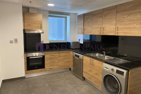 1 bedroom Apartment in Doha, Qatar No. 58474 4