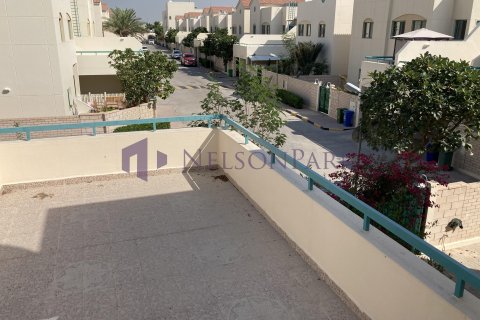 3 bedrooms Villa in Doha, Qatar No. 58470 7