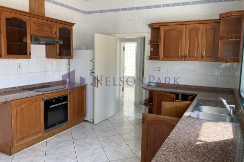 3 bedrooms Villa in Doha, Qatar No. 58470 5