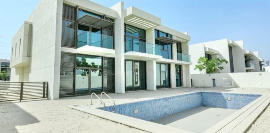 6 bedrooms Villa No. 106310