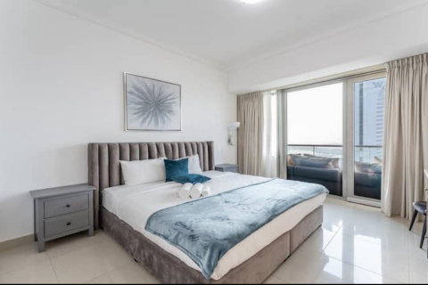 Apartment de 3 dormitorios en Dubai, UAE No. 17264 1