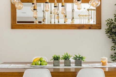 Apartment de 3 dormitorios en RIMAL Dubai, UAE No. 97402 8