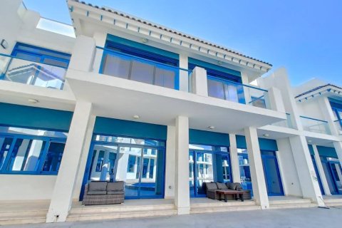 Villa de 4 chambres à Palma Residences, UAE No. 97426 7