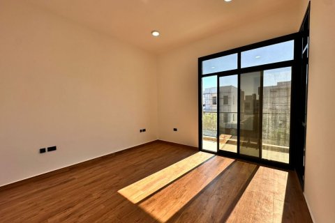 Commercial property de 6 dormitorios en Al Shamkha, UAE No. 62332 11
