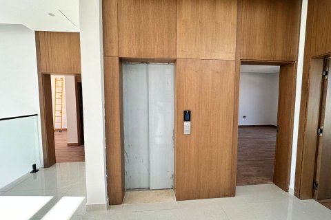 Commercial property de 6 dormitorios en Al Shamkha, UAE No. 62332 7