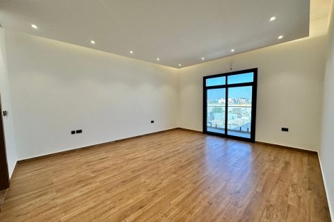 Commercial property de 6 dormitorios en Al Shamkha, UAE No. 62332 10