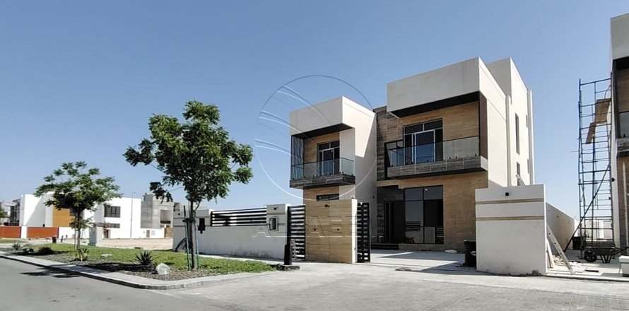 Villa de 6 dormitorios en Al Shamkha, UAE No. 27108
