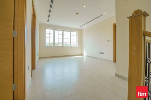Villa de 4 dormitorios en Dubai, UAE No. 101302 14