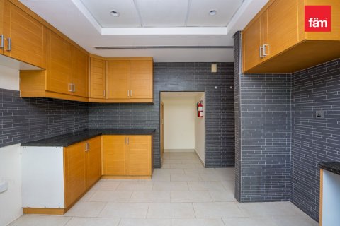 Villa de 4 dormitorios en Dubai, UAE No. 101302 9