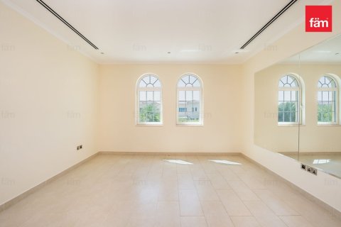 Villa de 4 dormitorios en Dubai, UAE No. 101302 23