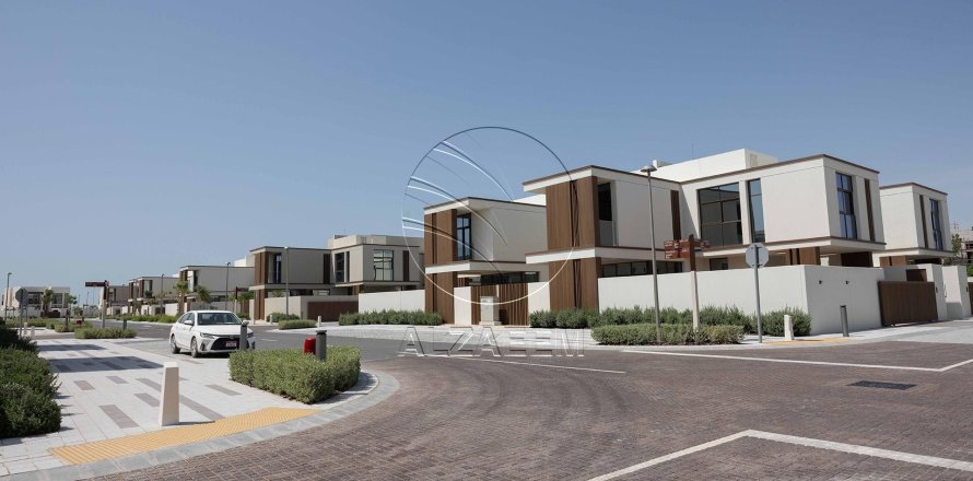 Townhouse de 4 dormitorios en Abu Dhabi, UAE No. 90325