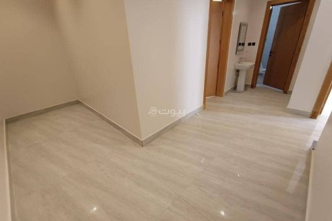 Квартира с 4 спальнями в Эр-Рияд, Саудовская Аравия №60550 12