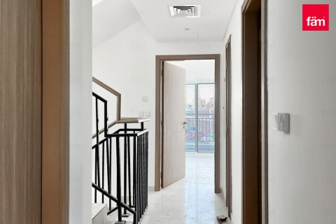 3 bedrooms Townhouse in Dubai, UAE No. 105604 4