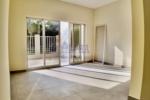 Villa de 4 chambres à Mina Al Arab, UAE No. 72610 10