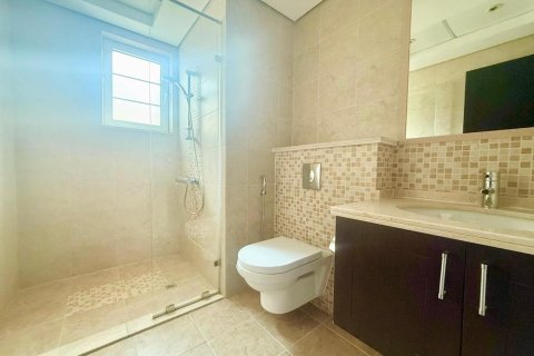 3 bedrooms Villa in Legacy, UAE No. 102945 9