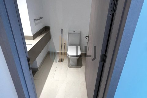 Apartment de 3 dormitorios en  Yas Island, UAE No. 102024 11