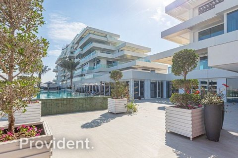 2 غرف نوم شقة في SEVENTH HEAVEN البراري, الإمارات العربية المتحدة رقم 96133 18