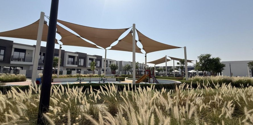 3 غرف نوم تاون هاوس في EMAAR South, الإمارات العربية المتحدة رقم 88116