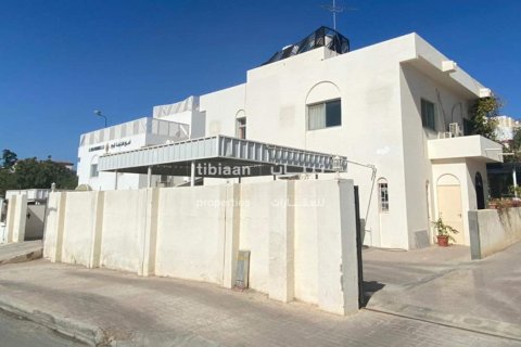 4 bedrooms Villa in Muscat, Oman No. 54037 2
