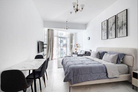 Studio Apartment in Business Bay, UAE No. 84676 4
