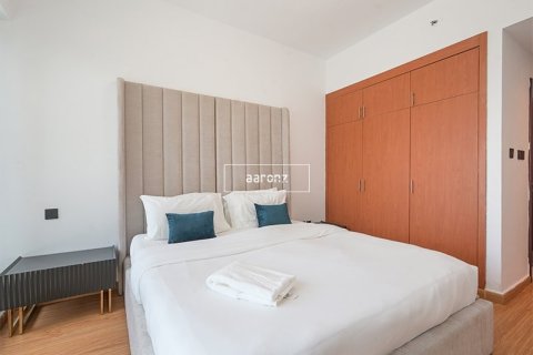 Apartment de 2 dormitorios en Jumeirah Lake Towers, UAE No. 75903 8