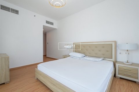 Apartment de 2 dormitorios en Jumeirah Lake Towers, UAE No. 75903 9