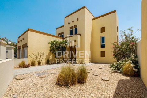 3 غرف نوم فيلا في Jumeirah Park, الإمارات العربية المتحدة رقم 85421 23