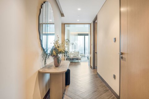 Квартира с 2 спальнями в Zabeel, ОАЭ №77810 14