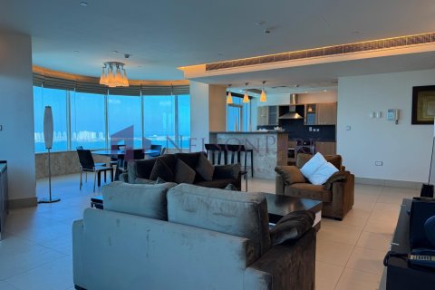 3 bedrooms Apartment in Doha, Qatar No. 58285 10