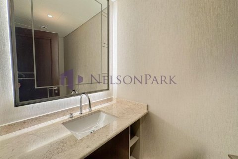 3 bedrooms Apartment in Doha, Qatar No. 58302 6