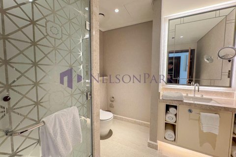 3 bedrooms Apartment in Doha, Qatar No. 58302 8