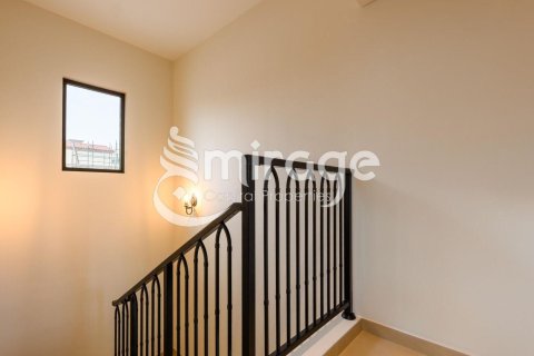 3 bedrooms Townhouse in Khalifa City, UAE No. 81019 7