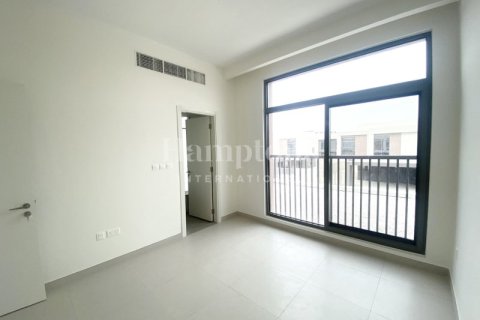 Villa de 3 dormitorios en Dubai South (Dubai World Central), UAE No. 72690 10