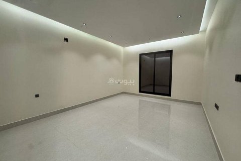 Apartment de 3 dormitorios en Riyadh, Saudi Arabia No. 99666 5