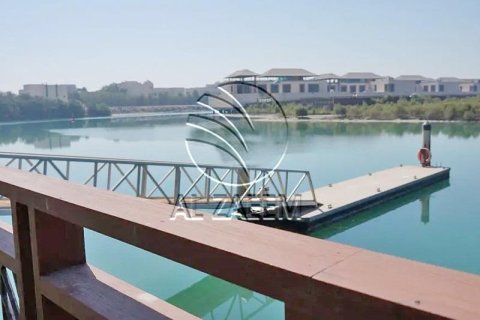 4 bedrooms Villa in Al Gurm, UAE No. 90386 17