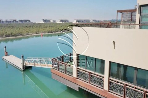 4 bedrooms Villa in Al Gurm, UAE No. 90386 19