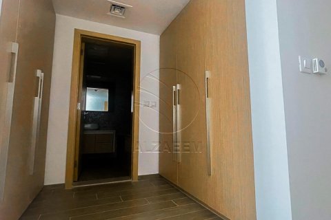 Apartment de 2 dormitorios en  Yas Island, UAE No. 90387 4