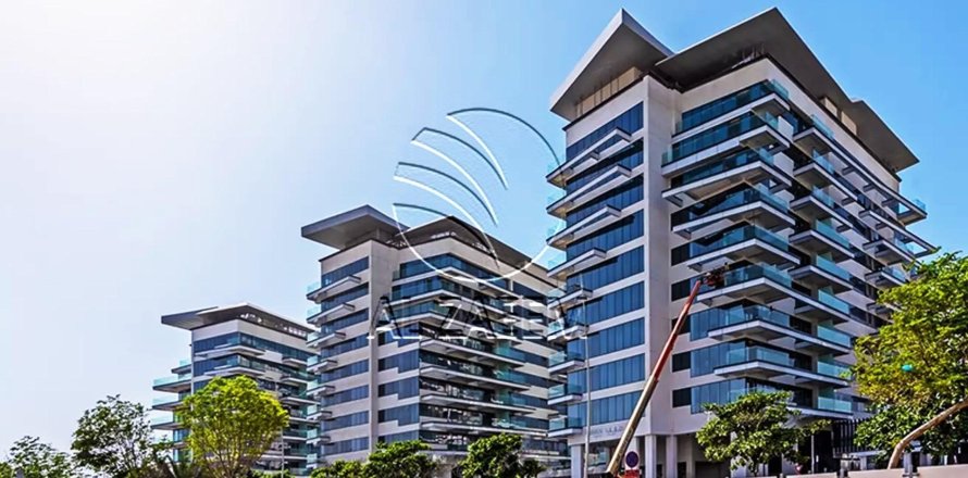 Apartment de 2 dormitorios en  Yas Island, UAE No. 90387