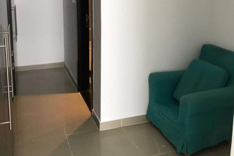 Apartment de 2 dormitorios en Al Reef, UAE No. 79618 10