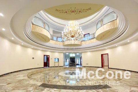 6 bedrooms Villa in Emirates Hills, UAE No. 74938 8